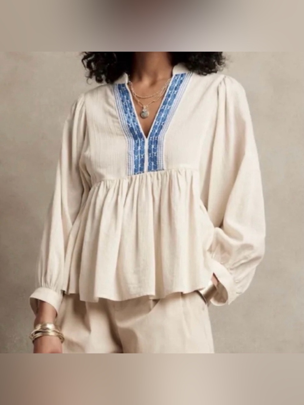 Banana Republic Embroidered Blouse L Cream Cotton Boho Peasant Neutral Cotton
